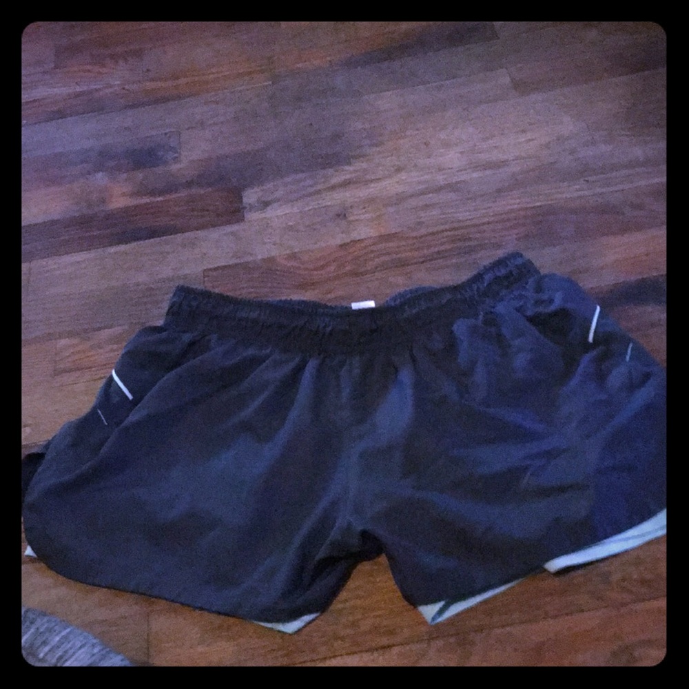 Athletic shorts
